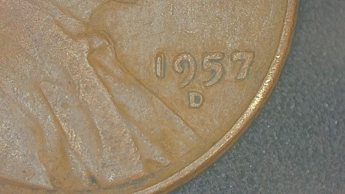 1957-D-Lincoln-Cent-With-Odd-MD?